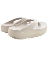OOFOS（ウーフォス）サンダル ベージュ サイズ:EU39(25.5cm位) レディース/2200713245011