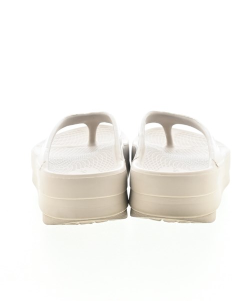 OOFOS（ウーフォス）サンダル ベージュ サイズ:EU38(24.5cm位) レディース/2200640055011
