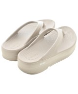 OOFOS（ウーフォス）サンダル ベージュ サイズ:EU38(24.5cm位) レディース/2200640055011