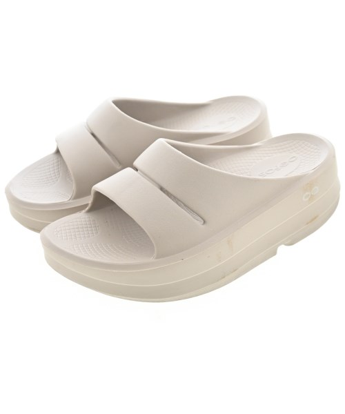 OOFOS(ウーフォス)サンダル ベージュ サイズ:UK6(24.5cm位)/2200662461166