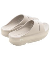 OOFOS（ウーフォス）サンダル ベージュ サイズ:6(23cm位) レディース/2200669952148