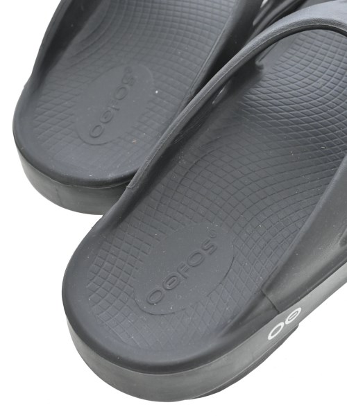 OOFOS（ウーフォス）サンダル 黒 サイズ:7(24cm位) レディース/2200721409108