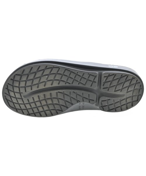 OOFOS（ウーフォス）サンダル 黒 サイズ:UK8(26.5cm位) メンズ/2200723307228
