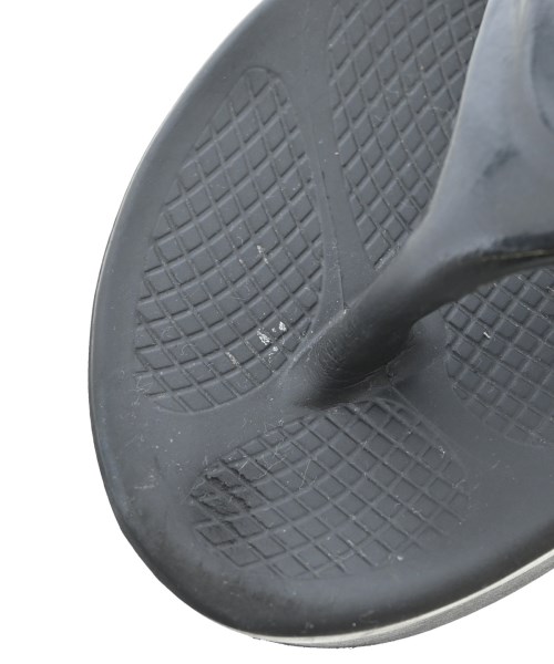 OOFOS（ウーフォス）サンダル 黒 サイズ:EU37(23.5cm位) レディース/2200728003040