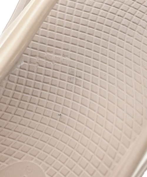 OOFOS（ウーフォス）サンダル ベージュ サイズ:UK6(24.5cm位) レディース/2200723453031