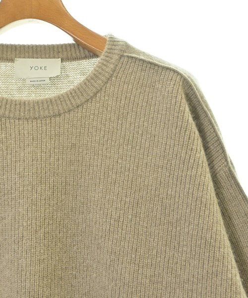 YOKE（ヨーク）ニット・セーター ベージュ サイズ:S メンズ/2200617283041