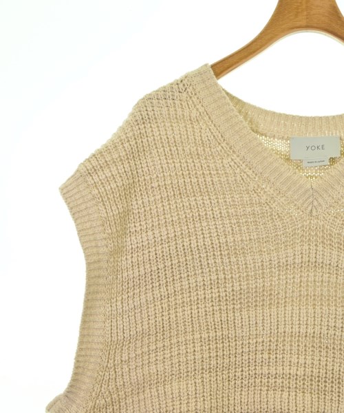 YOKE（ヨーク）ベスト ベージュ サイズ:M メンズ/2200630962077