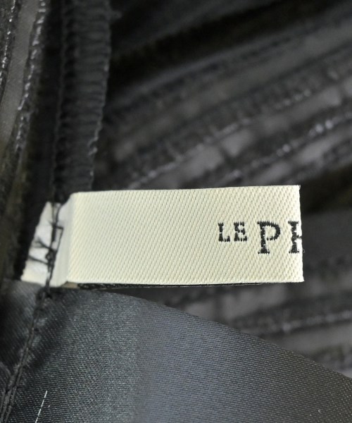 LE PHIL（ルフィル）カジュアルシャツ 黒 サイズ:F レディース/2200677730059