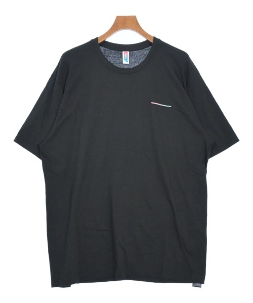 キューコン(Qucon)のQucon Tシャツ・カットソー