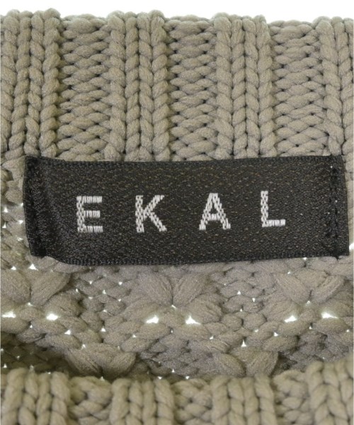EKAL（エカル）ニット・セーター カーキ サイズ:ONE レディース/2200606701013