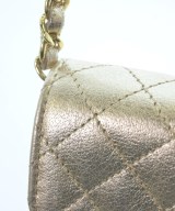 AULENTTI（オウレンティ）ショルダーバッグ ゴールド サイズ:- レディース/2200621774047