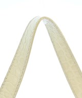 by FAR（バイファー）ショルダーバッグ 白 サイズ:- レディース/2200668310024