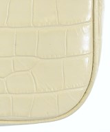 by FAR（バイファー）ショルダーバッグ 白 サイズ:- レディース/2200668310024