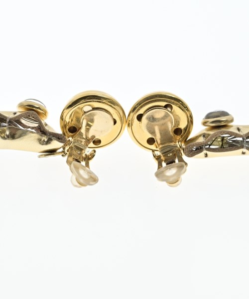 FUMIE TANAKA（フミエタナカ）ピアス・イヤリング ベージュ サイズ:- レディース/2200617302186