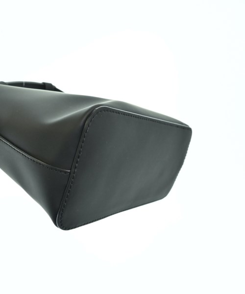 GASTON LUGA（ガストンルーガ）ショルダーバッグ 黒 サイズ:- メンズ/2200653405131