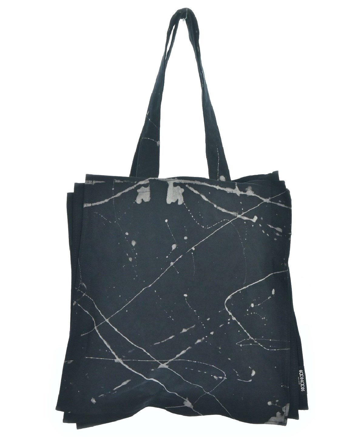 GOOD GOODS ISSEY MIYAKE トート アイテムのご紹介「MOKKO TOTE」 – isseymiyake.com
