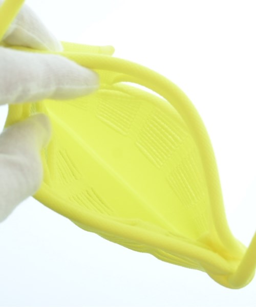 GOOD GOODS　ISSEY　MIYAKE（グッドグッズイッセイミヤケ）ショルダーバッグ 黄 サイズ:- レディース/2200617938101