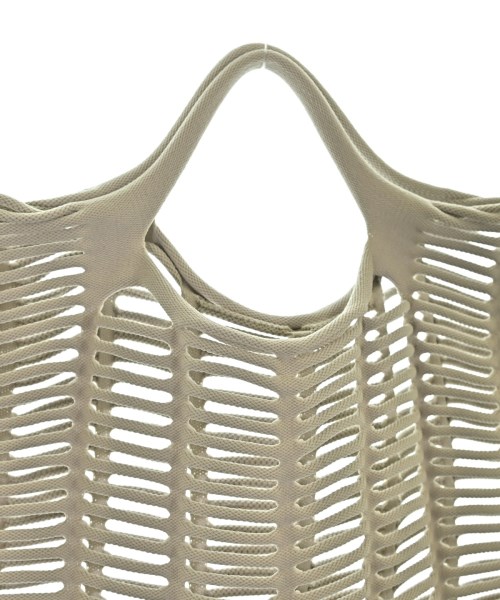 GOOD GOODS　ISSEY　MIYAKE（グッドグッズイッセイミヤケ）トートバッグ グレー サイズ:- レディース/2200713878042