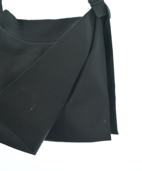 GOOD GOODS　ISSEY　MIYAKE（グッドグッズイッセイミヤケ）ショルダーバッグ 黒 サイズ:- メンズ/2200685410080