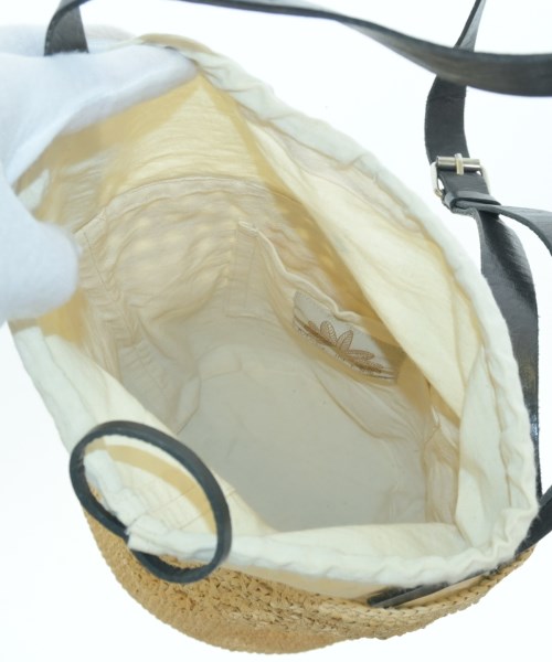 MADE IN MADA（メイドインマダ）ショルダーバッグ ベージュ サイズ:- レディース/2200644742023