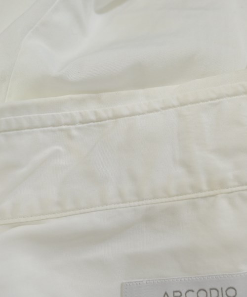 ARCODIO（アルコディオ）カジュアルシャツ 白 サイズ:38(S位) メンズ/2200654436028