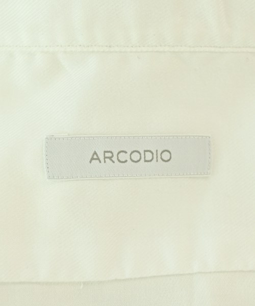 ARCODIO（アルコディオ）カジュアルシャツ 白 サイズ:38(S位) メンズ/2200681978010
