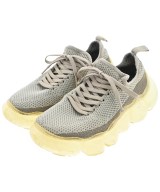 grounds スニーカー