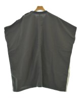 nunuforme（ヌヌフォルム）シャツ グレー サイズ:135(11T-12T) キッズ/2200687786428