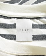 休日と詩（キュウジツトシ）Tシャツ・カットソー 白 サイズ:F レディース/2200627113079