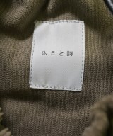休日と詩（キュウジツトシ）その他 カーキ サイズ:-(M位) レディース/2200657208059