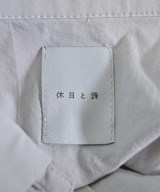 休日と詩（キュウジツトシ）カジュアルシャツ グレー サイズ:F レディース/2200640038045