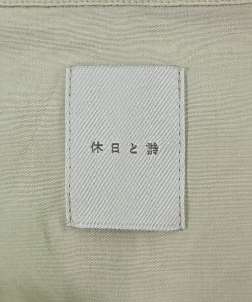 休日と詩（キュウジツトシ）カジュアルシャツ ベージュ サイズ:F レディース/2200665476020