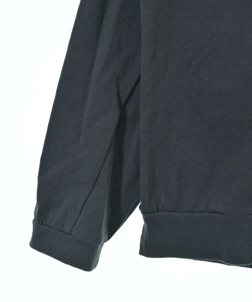 休日と詩（キュウジツトシ）Tシャツ・カットソー グレー サイズ:F レディース/2200686997047