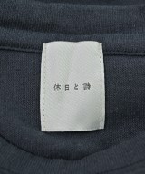 休日と詩（キュウジツトシ）Tシャツ・カットソー グレー サイズ:F レディース/2200686997047