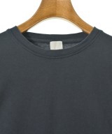 休日と詩（キュウジツトシ）Tシャツ・カットソー グレー サイズ:F レディース/2200686997047