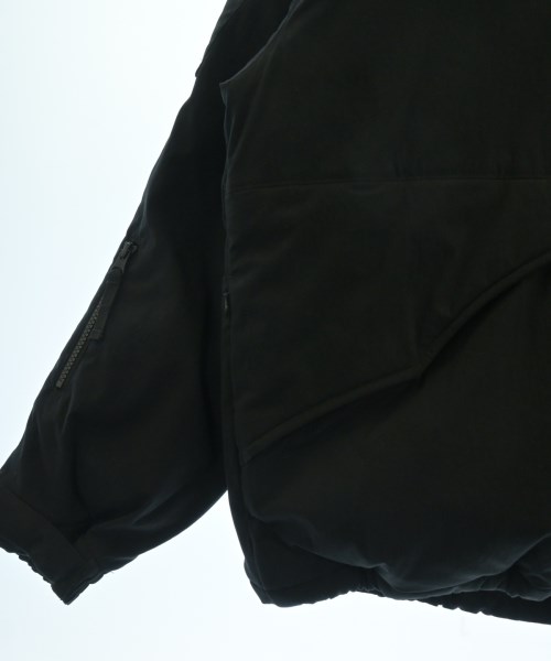 DAIWA PIER39（ダイワピア３９）ダウンジャケット/ダウンベスト 黒 サイズ:M メンズ/2200629622029