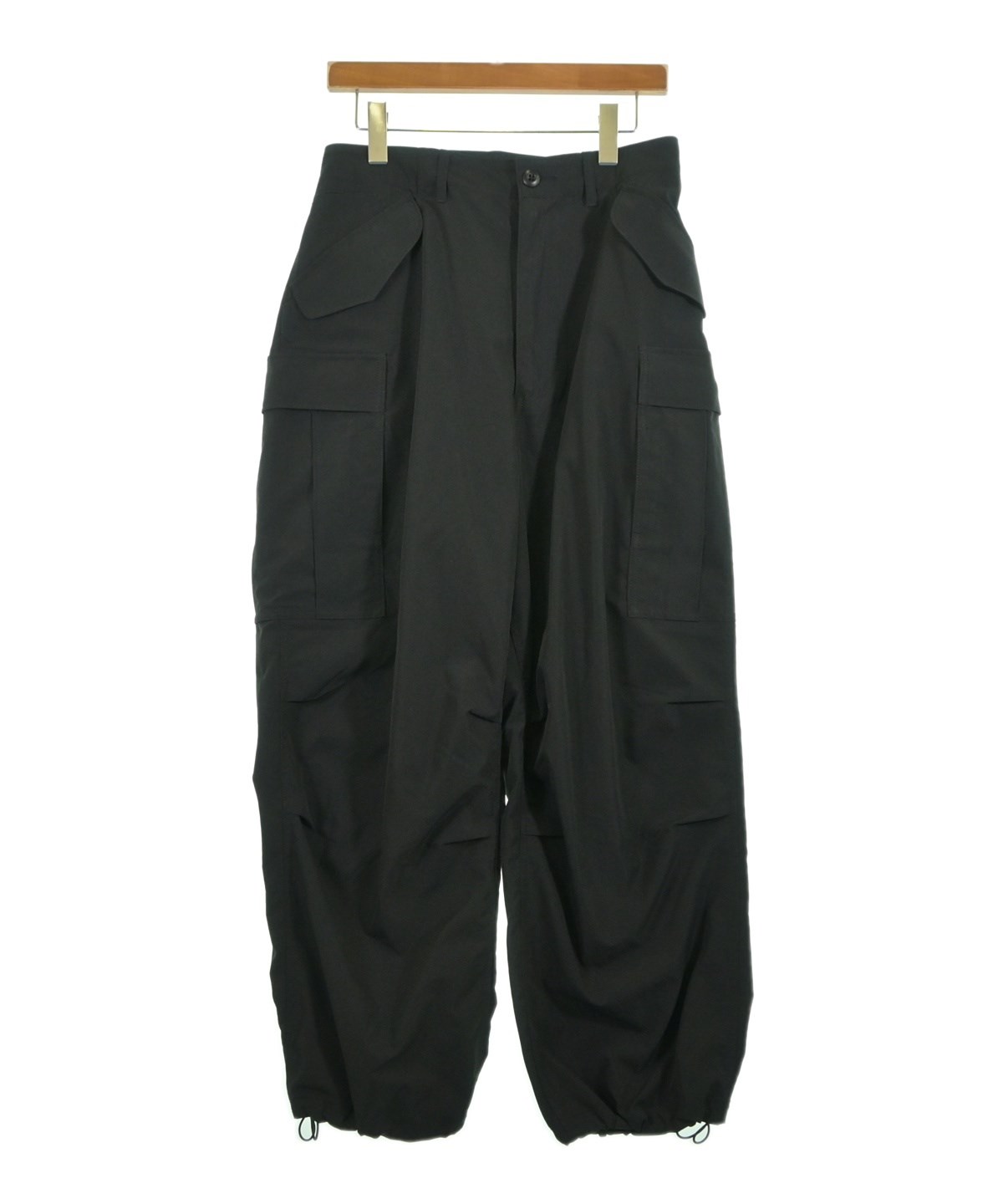 daiwa pier39 カーゴパンツ　mサイズ DAIWA PIER39（ダイワピア39）カーゴパンツ 黒 サイズ:L メンズ