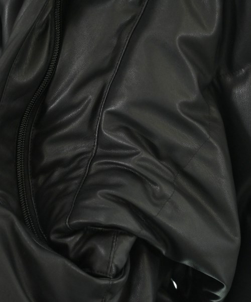 DAIWA PIER39（ダイワピア３９）ダウンジャケット/ダウンベスト 黒 サイズ:XL メンズ/2200677080017