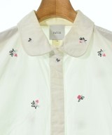 PATOU（パトゥ）カジュアルシャツ 白 サイズ:38(S位) レディース/2200652794021