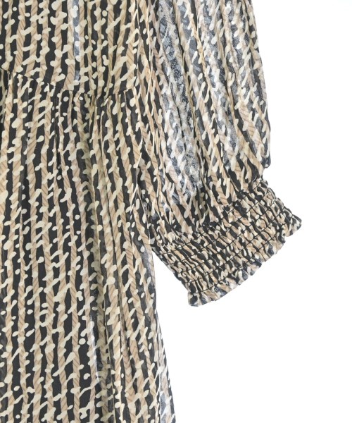 Levete Room（レブトルーム）ワンピース 黒 サイズ:M レディース/2200615457031