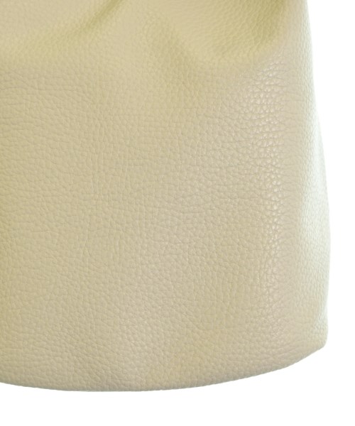 GUSCIO（グッシオ）ショルダーバッグ 白 サイズ:- レディース/2200673736130