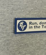 Boys In Toyland（ボーイズイントイランド）Tシャツ・カットソー グレー サイズ:L レディース/2200702177095