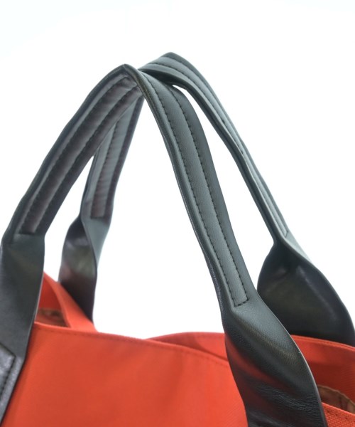 PICONE ACCESSORI（ピッコーネアッチェッソーリ）ハンドバッグ オレンジ サイズ:- レディース/2200688997342