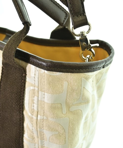PICONE ACCESSORI（ピッコーネアッチェッソーリ）ハンドバッグ ベージュ サイズ:- レディース/2200688997359