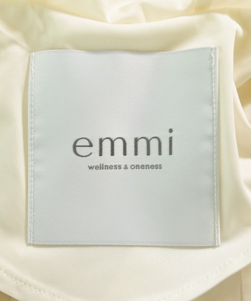 emmi（エミ）その他 白 サイズ:F レディース/2200611233011