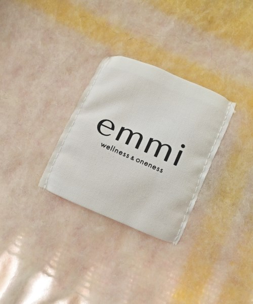 emmi（エミ）マフラー ベージュ サイズ:- レディース/2200673881069