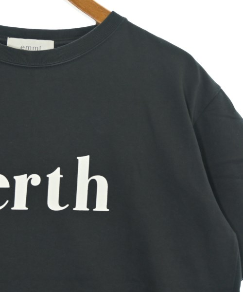 emmi（エミ）Tシャツ・カットソー 黒 サイズ:ONE レディース/2200707133034