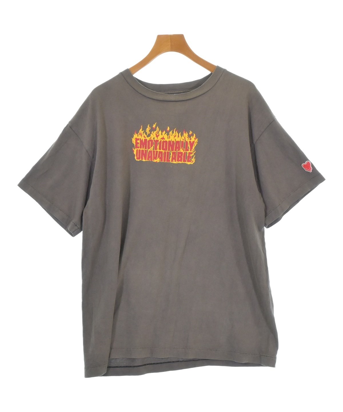 EMOTIONALLY UNAVAILABLE（エモーショナリーアンアベイラブル）Tシャツ