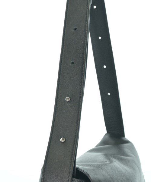 YArKA（ヤーカ）ショルダーバッグ 黒 サイズ:- レディース/2200670175086