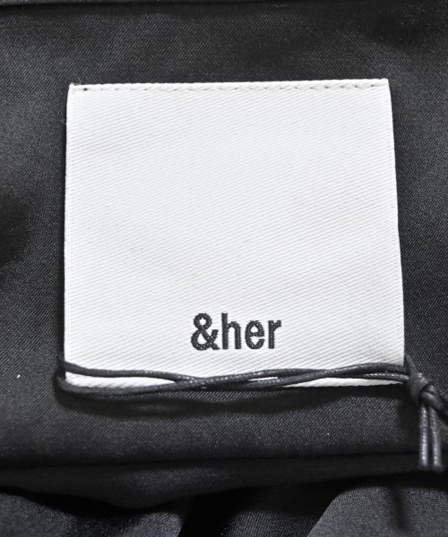&her（アンドハー）ブラウス 黒 サイズ:-(M位) レディース/2200658471032